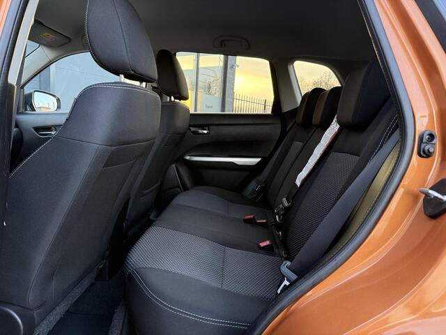 Suzuki VITARA 1.6 Exclusive Navi,Camera,Stoelverwarming,120pk,Clima,Cruise,Lm velgen,2e Eigenaar,Apk tot 06-2026