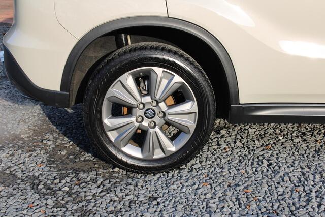 Suzuki VITARA 1.0 Boosterjet Select Automaat, Trekhaak en Navigatie!