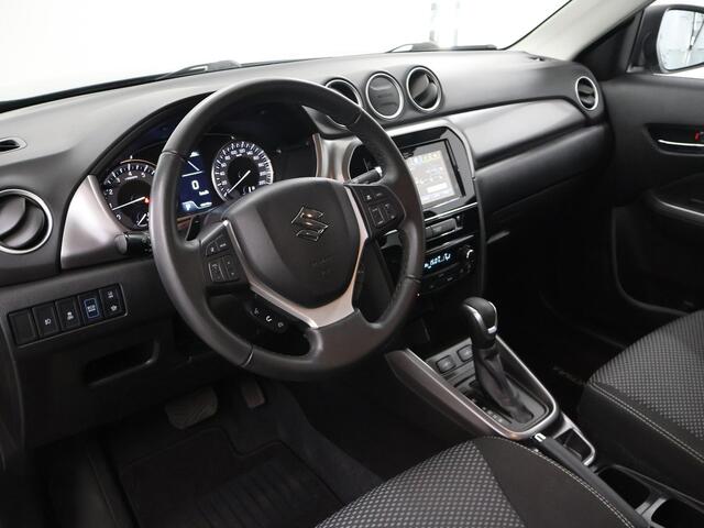 Suzuki VITARA 1.5 Hybrid Select | Navigatie | Parkeercamera | DAB | Climate Control | Stoelverwarming | Cruise Control Adaptief | Dodehoekdetectie | Apple Carplay/Android Auto | Keyless Entry/Go |