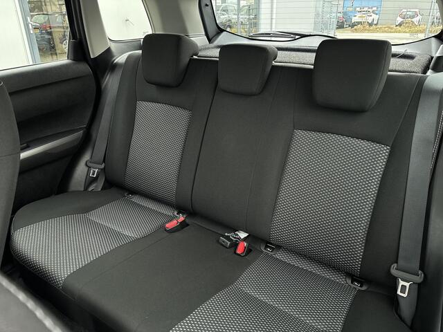 Suzuki VITARA 1.5 Hybrid Style **DODEHOEK DETECTIE/ KEYLESS/ ADAPTIEF CRUISE CONTROL/ 36 MAANDEN GARANTIE**