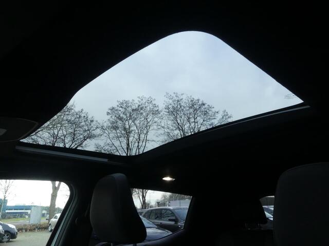 Suzuki VITARA e Style 61 kWh