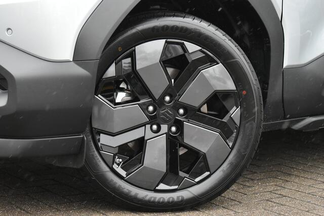 Suzuki VITARA e Style 61 kWh | Cruise Control | Climate control | Naviagtie full map | Stuur/Stoel verwarming |