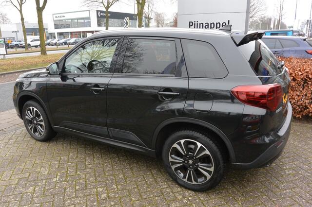 Suzuki VITARA 1.4 Style AUTOMAAT AllGrip (4x4) Panodak-Trekkracht 1.500 kg!
