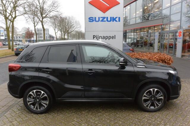 Suzuki VITARA 1.4 Style AUTOMAAT AllGrip (4x4) Panodak-Trekkracht 1.500 kg!