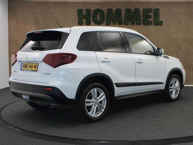 Suzuki VITARA 1.4 Boosterjet Style Smart Hybrid - APPLE CARPLAY/ANDROID AUTO - VOORSTOELEN VERWARMD - AFNEEMBARE TREKHAAK (1500KG GEREMD) - ADAPTIEVE CRUISE CONTROL - DODEHOEKDETECTIE - PANORAMADAK - KEYLESS ENTRY/START - CLIMATE CONTROL - PARKEERSENSOREN VOOR EN ACHTE