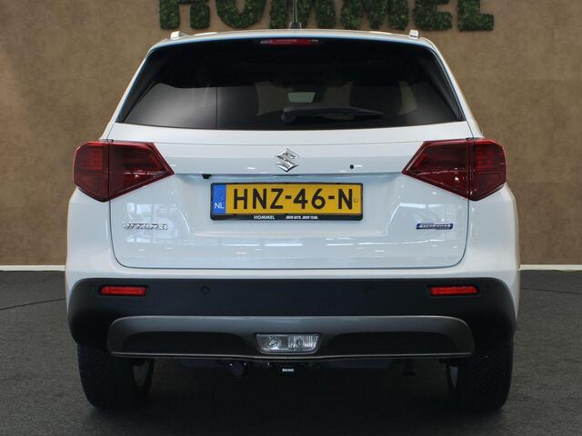 Suzuki VITARA 1.4 Boosterjet Style Smart Hybrid - APPLE CARPLAY/ANDROID AUTO - VOORSTOELEN VERWARMD - AFNEEMBARE TREKHAAK (1500KG GEREMD) - ADAPTIEVE CRUISE CONTROL - DODEHOEKDETECTIE - PANORAMADAK - KEYLESS ENTRY/START - CLIMATE CONTROL - PARKEERSENSOREN VOOR EN ACHTE