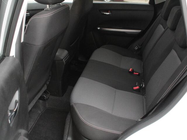 Suzuki VITARA 1.4 Boosterjet Select Smart Hybrid Automaat | Navi | Clima | Adap. Cruise | All Season