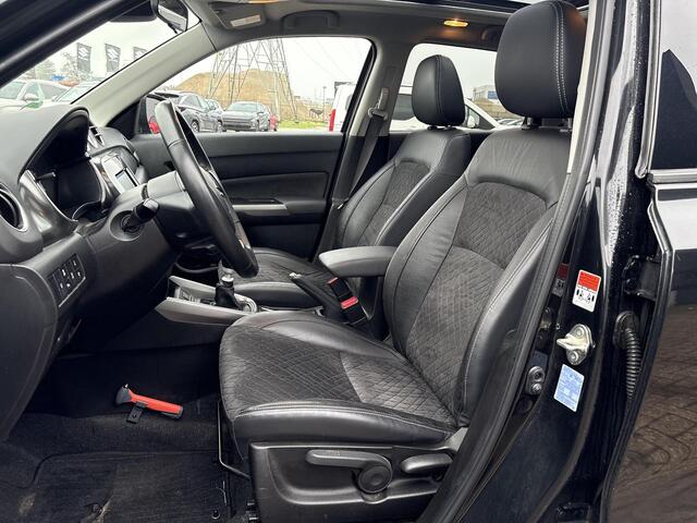 Suzuki VITARA 1.4 Boosterjet Style Smart Hybrid **DODEHOEK DETECTIE/ STOELVERWARMING/ NAVIGATIE/ 36 MAANDEN GARANTIE**