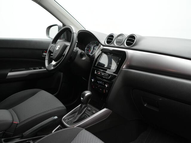 Suzuki VITARA 1.5 Hybrid Select Automaat Dealer O.H 15.055 KM | Adaptive Cruise | Keyless | LED Koplampen | Stoelverwarming | Camera | Apple Carplay | 17"L.M |