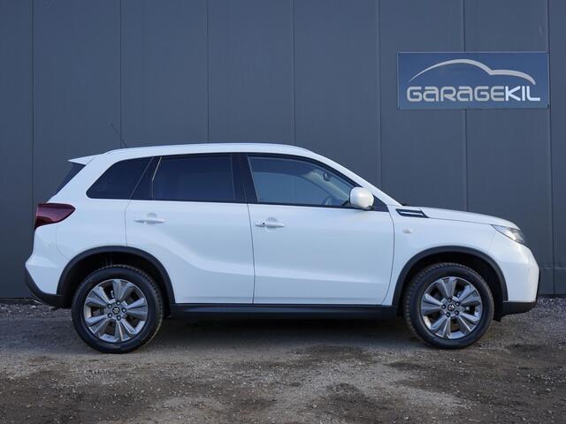 Suzuki VITARA 1.5 DUAJET Hybrid Comfort+ AGS Nieuw model! / Smartphone Integratie / Stoelverwarming / Achteruitrijcamera / Climate Control / LM velgen