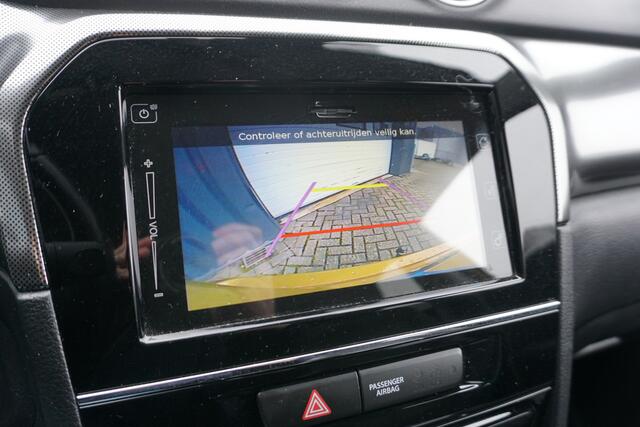 Suzuki VITARA 1.4 Boosterjet Style Smart Hybrid | TREKHAAK | CAMERA | STOELVERW. | ECC |