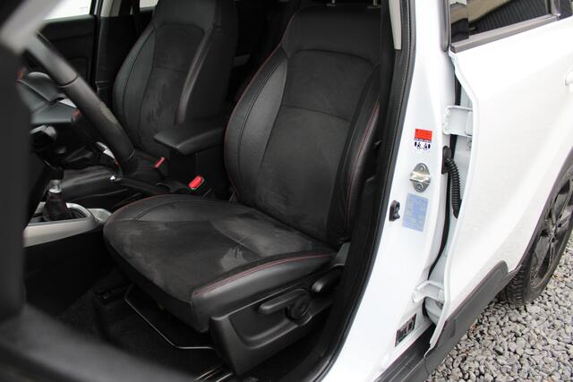 Suzuki VITARA 1.4 S Cruise Control Adaptief, Navigatie, Dealeronderhouden Auto!