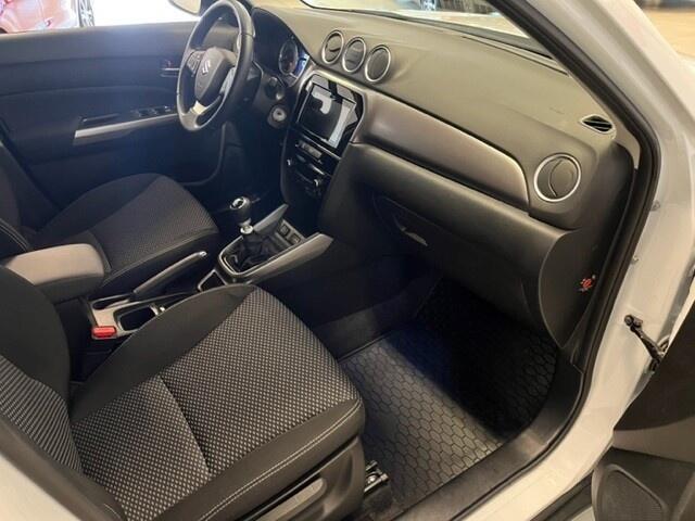 Suzuki VITARA 1.5 Full Hybrid Select automaat Allgrip ( Apple Carplay / Androi