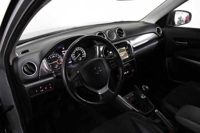 Suzuki VITARA 1.4 Boosterjet Style Smart Hybrid / Camera / Led verlichting / Navigatie / Adaptive cruise control /