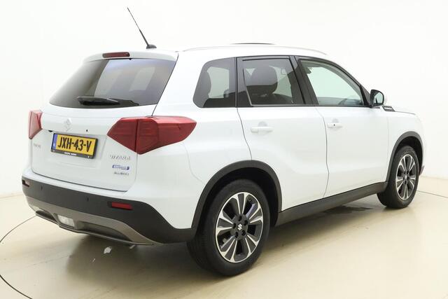 Suzuki VITARA 1.4 Boosterjet Style Smart Hybrid AllGrip Automaat | Navigatie | Panoramisch schuif/kanteldak | Keyless | Climate control | Stoelverwarming | Extra getint glas