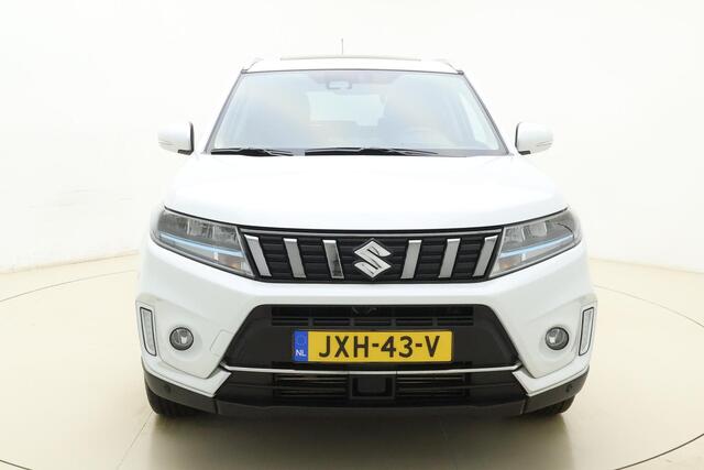 Suzuki VITARA 1.4 Boosterjet Style Smart Hybrid AllGrip Automaat | Navigatie | Panoramisch schuif/kanteldak | Keyless | Climate control | Stoelverwarming | Extra getint glas