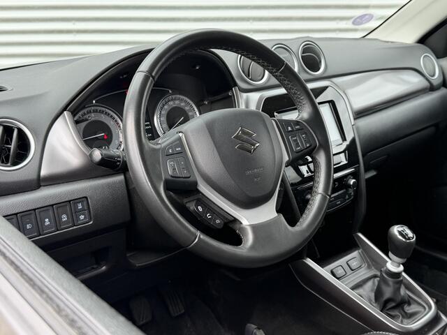 Suzuki VITARA 1.4 Boosterjet Select Smart Hybrid | Nieuw Binnen | Navigatie | Climate Control | Trekhaak | APK 06-01-2028 |