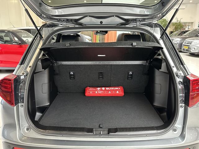 Suzuki VITARA 1.5 Hybrid Style [ TREKHAAK | DEALER OH | PANORAMADAK | APPLE CA