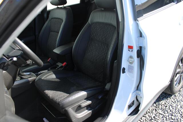 Suzuki VITARA 1.5 Hybrid Style Automaat, All-seasons, Panoramadak, Stijl Uitvoering!