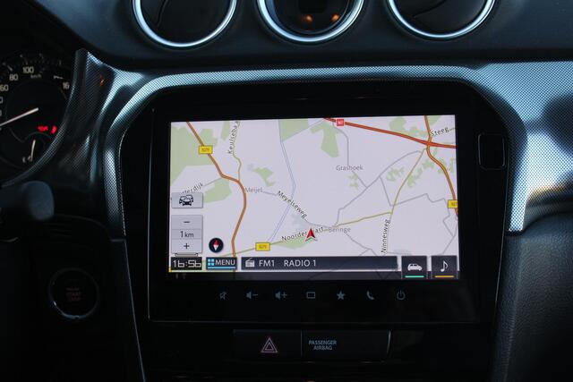 Suzuki VITARA 1.4 Boosterjet Style Smart Hybrid NL Auto/Trekhaak/Pano/TwoTone