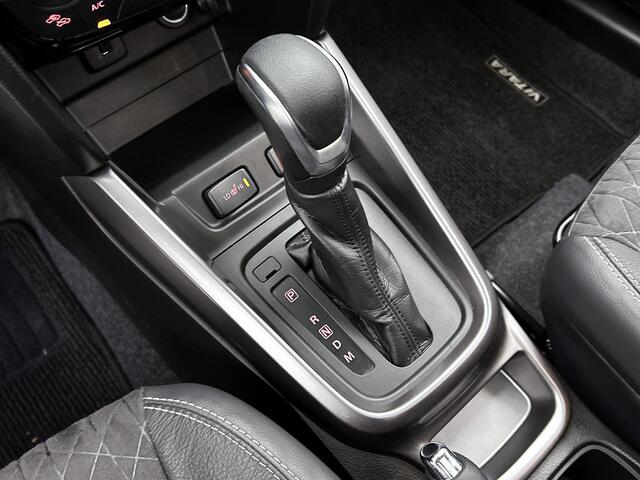 Suzuki VITARA 1.5 Hybrid Style | Afneembare trekhaak | Dodehoek assistent |Panoramadak |