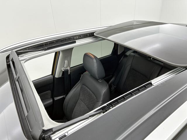 Suzuki VITARA 1.5 Hybrid Style | Afneembare trekhaak | Dodehoek assistent |Panoramadak |