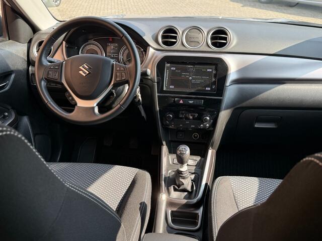 Suzuki VITARA 1.5 HYBRID STYLE