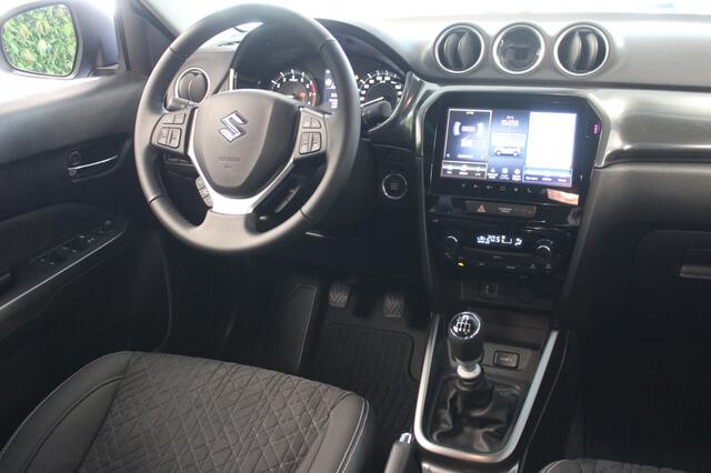 Suzuki VITARA 1.4 Boosterjet Style Smart Hybrid Pano