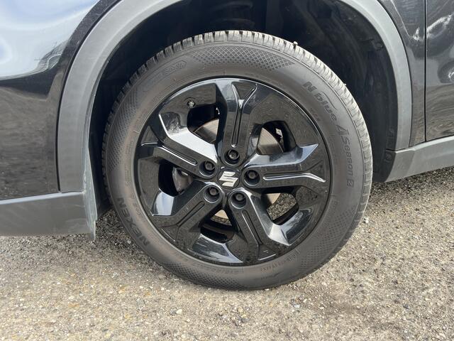 Suzuki VITARA 1.4 Boosterjet Stijl // KEYLESS // ADAPTIV. CRUISE // CAMERA+SENSOREN // NAVI+CARPLAY // STOELVERWARMING //