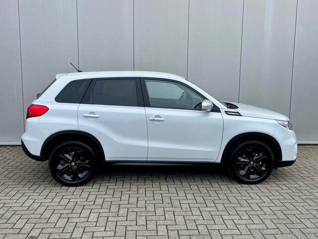 Suzuki VITARA 1.4 S Automaat Navigatie, Climate Control, Adaptive Cruise Control, 17"Lm, Achteruitrijcamera, Keyless
