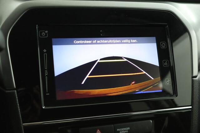 Suzuki VITARA 1.4 Boosterjet Select | Climate control | Cruise control | Navigatie | Camera | Apple carplay, Android auto | Stoelverwarming | trekhaak |