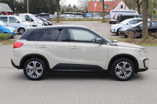 Suzuki VITARA 1.6 High Executive