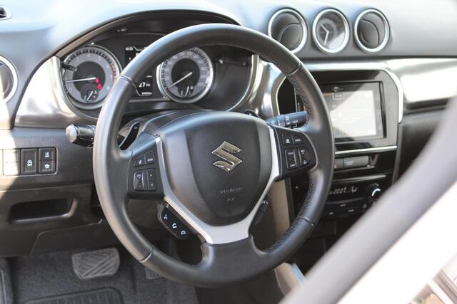 Suzuki VITARA 1.4 Boosterjet Style Smart Hybrid Automaat, Trekhaak, Stijl Uitvoering