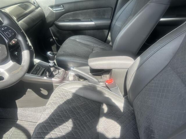 Suzuki VITARA 1.4 Boosterjet Style Smart Hybrid 1500kg trekgewicht|