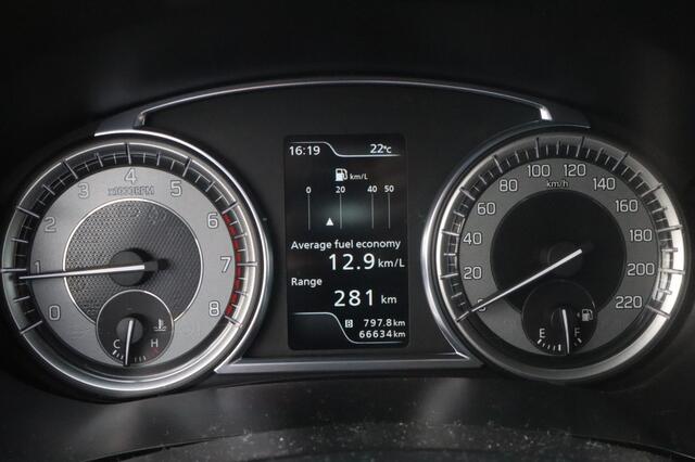 Suzuki VITARA 1.4 BoosterJet Style Hybrid Adapt. Cruise | All Seasons | Carpla