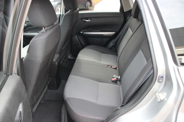 Suzuki VITARA 1.4 Boosterjet Select Hybrid Automaat | Trekhaak | Navi | 10 jaar Garantie |