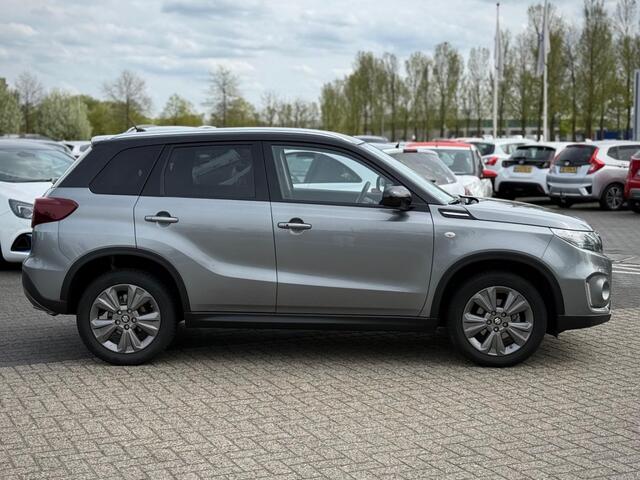 Suzuki VITARA 1.5 SELECT HYBRID A/T CARPLAY CAMERA ADD. CRUISE TWO TONE