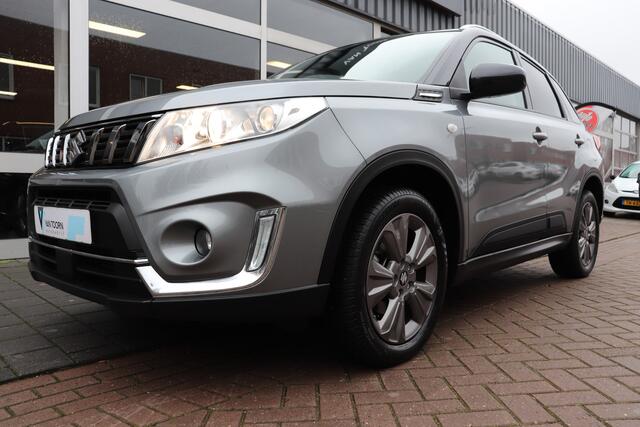 Suzuki VITARA 1.4 Boosterjet Select Navigatie, Camera achter.