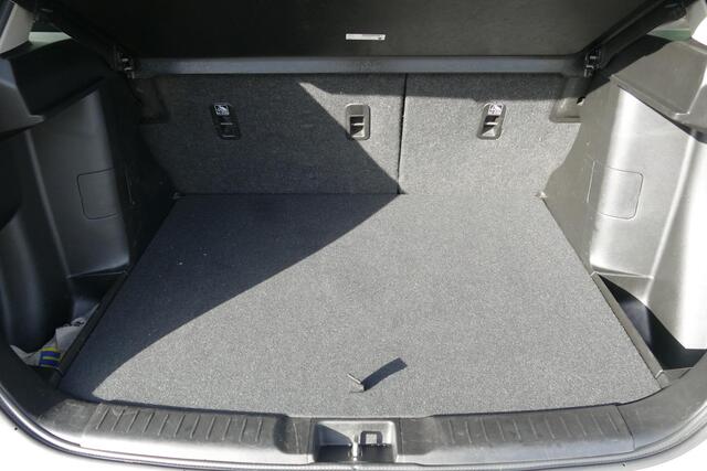 Suzuki VITARA 1.5 Hybrid Select AllGrip Automaat | Navi | Camera | Stoelverwarming | Climate control | rijklaarprijs