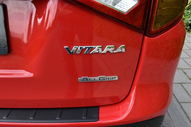 Suzuki VITARA 1.6 High Executive Allgrip Pano, Leer, FULL!