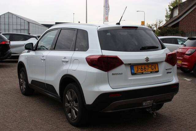 Suzuki VITARA 1.4 Boosterjet Select Hybrid | Trekhaak | Navi | 10 jaar Garantie |