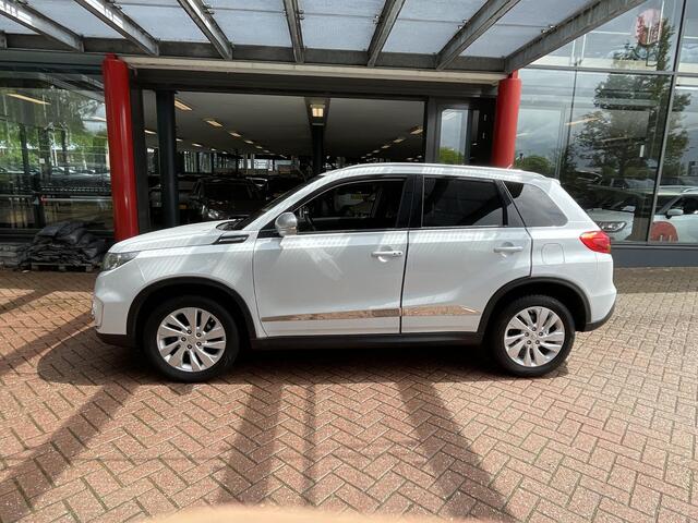 Suzuki VITARA 1.4 S Allgrip Automaat 140PK | Trekhaak | Navigatie | Achteruitrijcamera | Carplay | Adaptieve Cruise Control