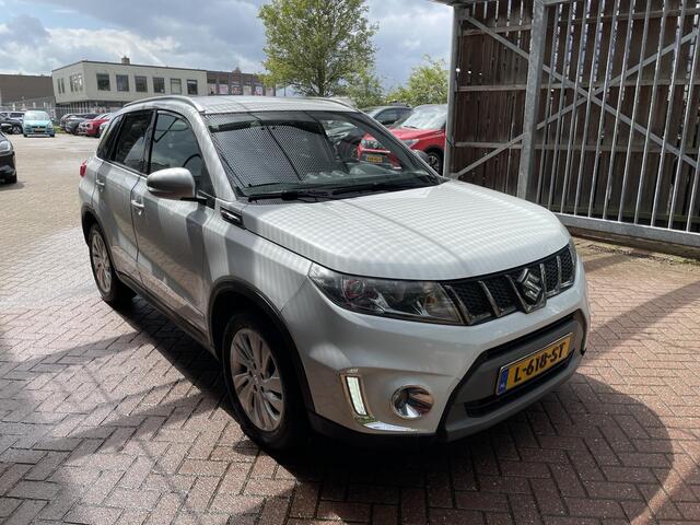Suzuki VITARA 1.4 S Allgrip Automaat 140PK | Trekhaak | Navigatie | Achteruitrijcamera | Carplay | Adaptieve Cruise Control