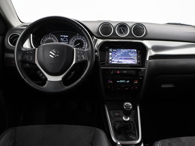 Suzuki VITARA 1.4 140 PK BOOSTERJET ALLGRIP STIJL + TREKHAAK | PANORAMA | CARPLAY | ADAPTIVE CRUISE | CAMERA | STOELVERW.