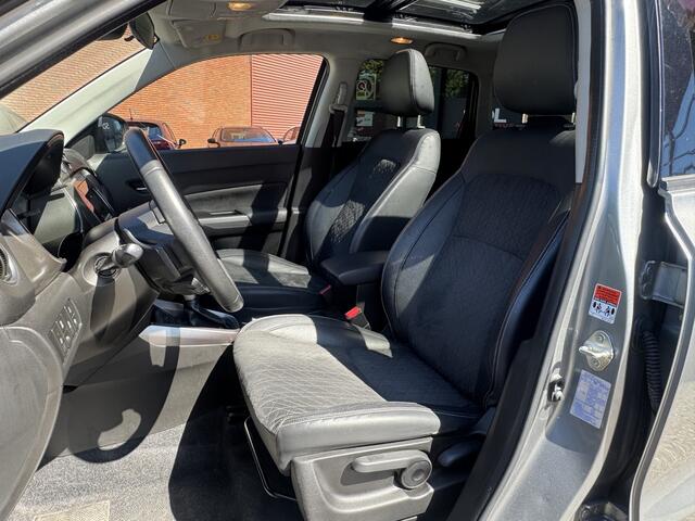 Suzuki VITARA 1.4 Boosterjet Stijl // PANO SCHUIF-DAK // KEYLESS // ADAPTIV. CRUISE // CAMERA+SENSOREN // NAVI+CARPLAY // STOELVERWARMING //