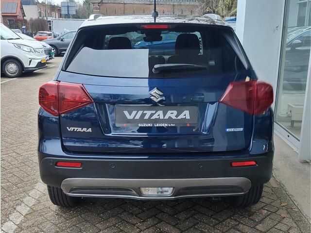 Suzuki VITARA 1.4 BOOSTERJET SELECT SMART HYBRID Direct Leverbaar | Tot 10 JAAR GARANTIE! | Inclusief ¤ 2.000,- Voorraad Voordeel