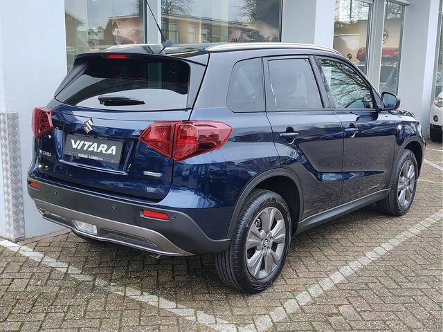Suzuki VITARA 1.4 BOOSTERJET SELECT SMART HYBRID Direct Leverbaar | Tot 10 JAAR GARANTIE! | Inclusief ¤ 2.000,- Voorraad Voordeel