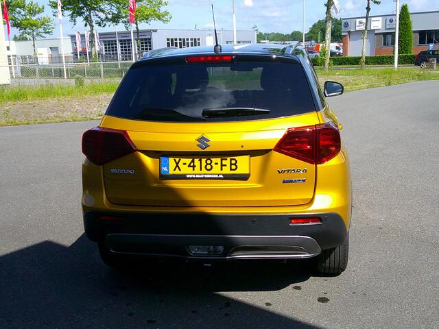 Suzuki VITARA 1.4 Boosterjet Style Smart Hybrid Staat in Hoogeveen