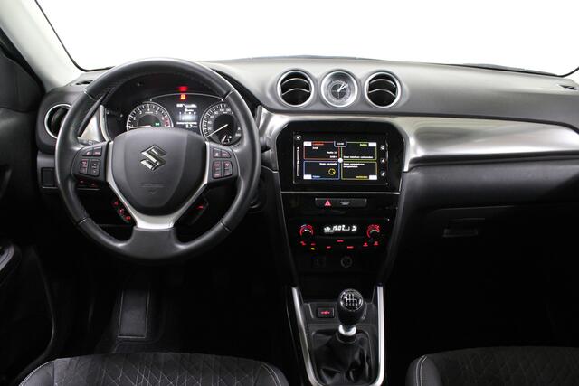 Suzuki VITARA 1.4 Boosterjet Style Smart Hybrid / Camera / Led verlichting / Navigatie / Adaptive cruise control /