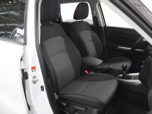 Suzuki VITARA 1.0 Boosterjet Comfort | Navigatie | Parkeercamera | Apple Carplay/Android Auto | Climate Control | Stoelverwarming | Cruise Control | Rijhulp-systeem |